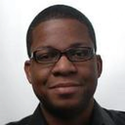 Tobias B.